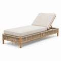 Lettino prendisole in legno di teak con rivestimento in corda e cuscino in poliestere beige